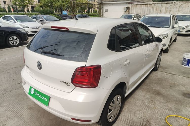 Volkswagen Polo 2018 car image #7
