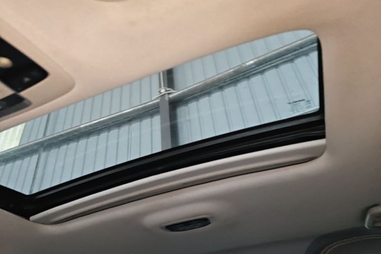 GEELY Emgrand 2021 #18 GEELY Emgrand 2021 car image #18