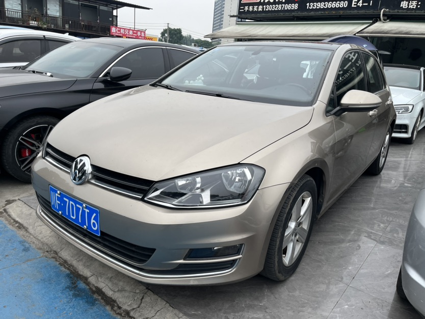 Volkswagen Golf 2015 car image 