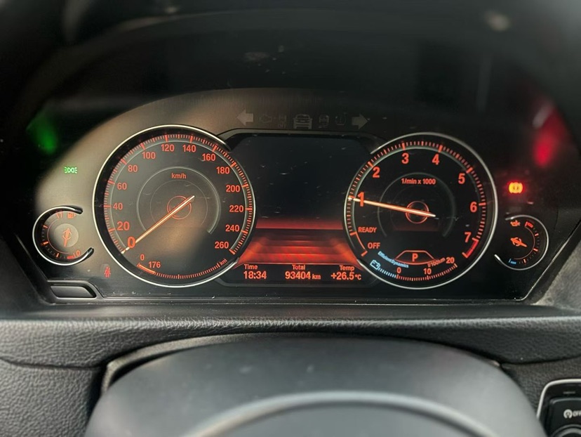 BMW 3 Series 2019 #8 BMW 3 Series 2019 car image #8