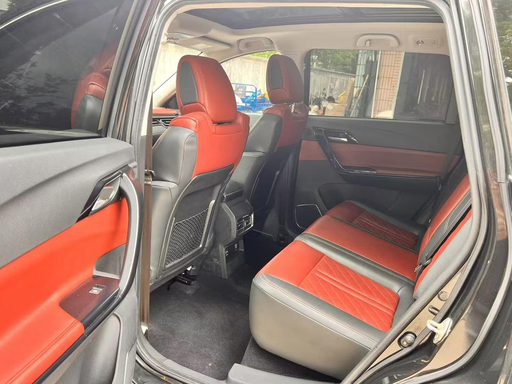 Forthing T5 2019 car image #9