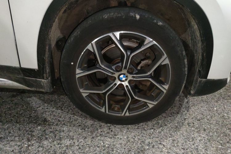 BMW X1 2021 car image #9