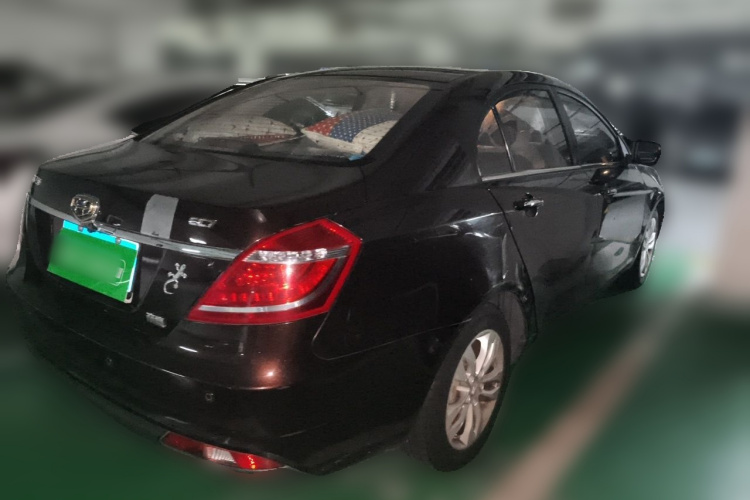 GEELY Emgrand 2015 #5 GEELY Emgrand 2015 car image #5