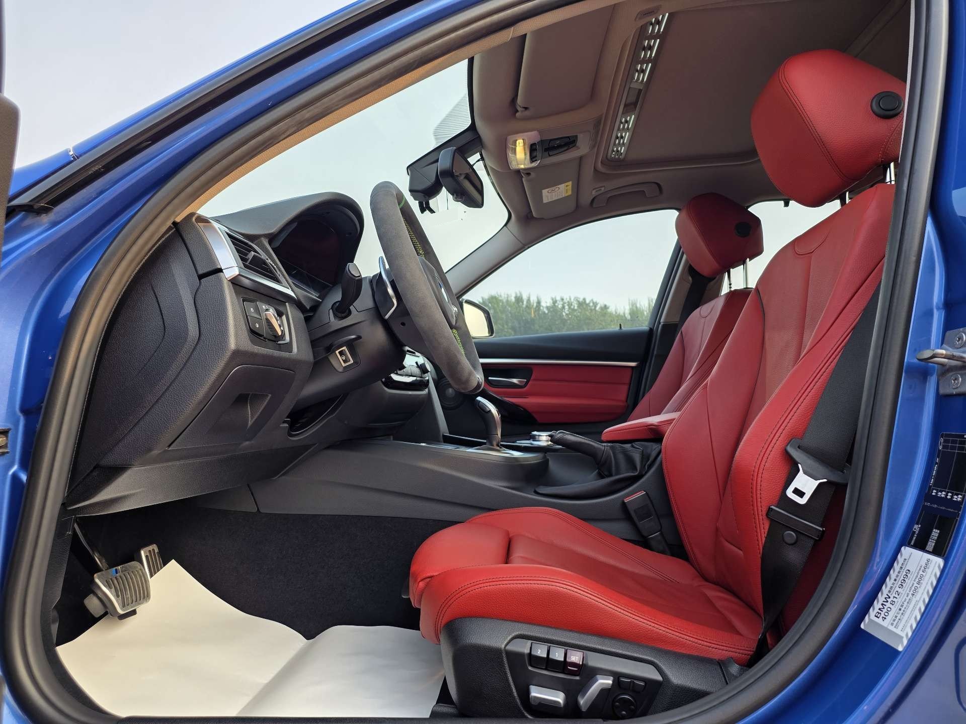 BMW 3 Series 2018 #7 BMW 3 Series 2018 car image #7