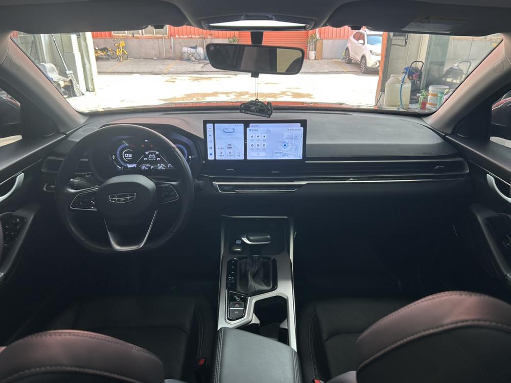 GEELY Emgrand 2023 car image #8