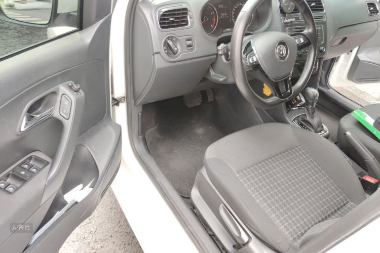 Volkswagen Polo 2017 #18 Volkswagen Polo 2017 car image #18