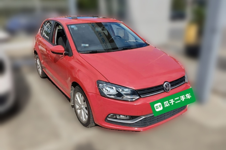 Volkswagen Polo 2016 car image #4