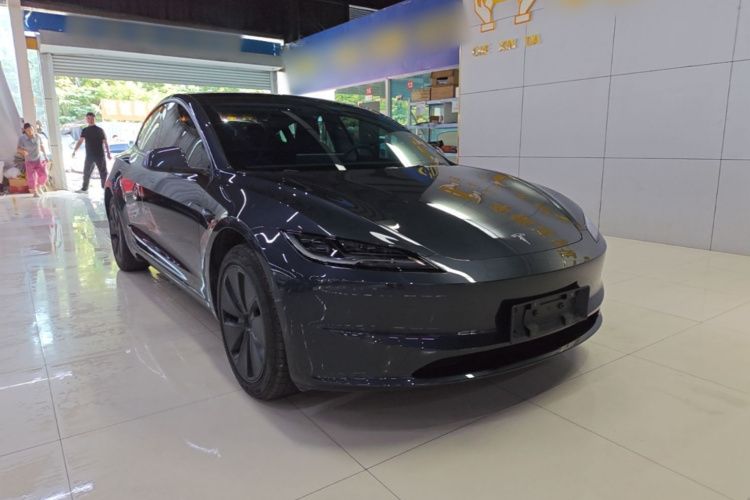 Tesla Model 3 2025 #6 Tesla Model 3 2025 car image #6