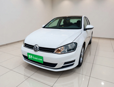 Volkswagen Golf 2015 Volkswagen Golf 2015 car image