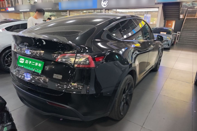 Tesla Model Y 2021 #7 Tesla Model Y 2021 immagine di auto #7