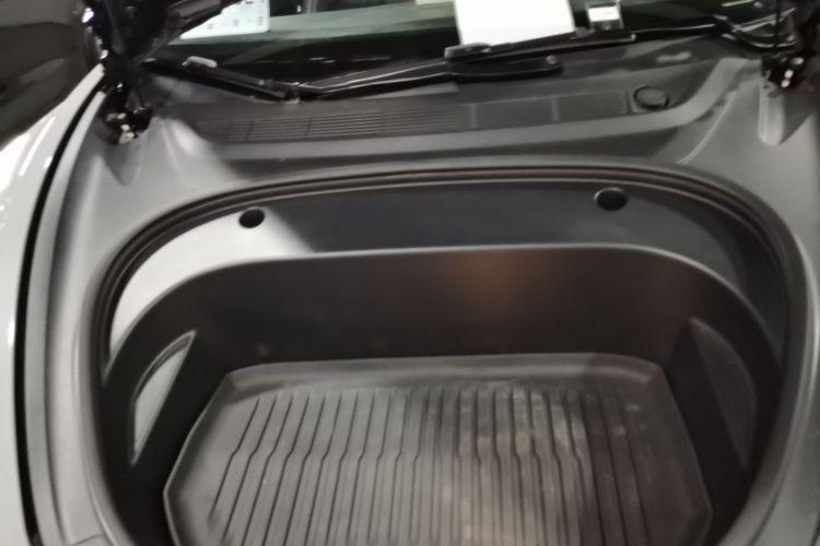 Tesla Model 3 2023 immagine di auto #20