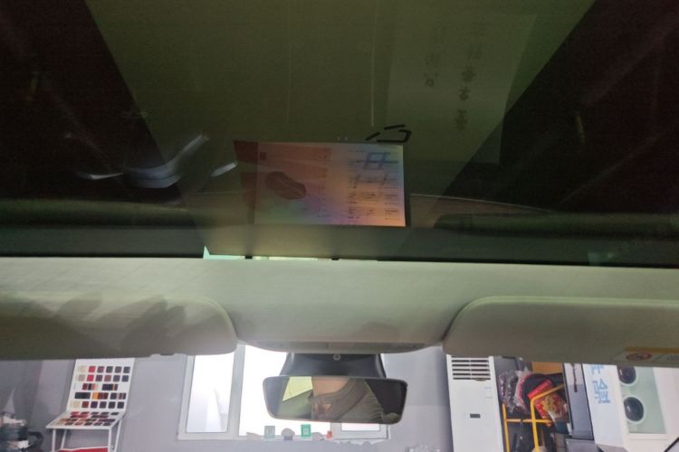 Tesla Model 3 2020 car image #20