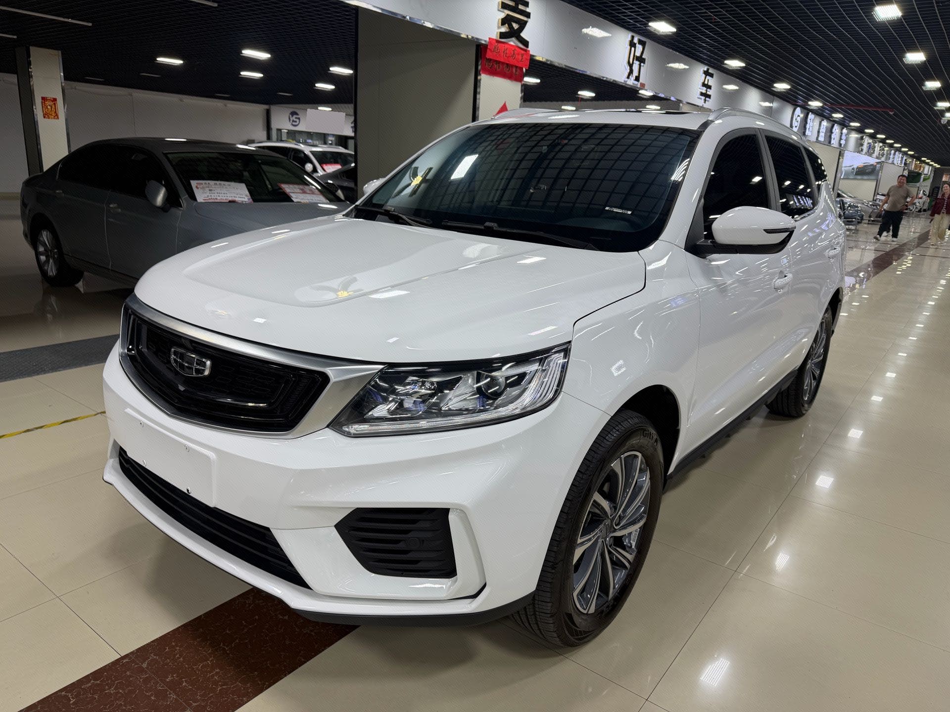 GEELY Vision X6 2021 car image 
