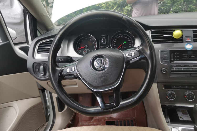 Volkswagen Golf 2014 #15 Volkswagen Golf 2014 car image #15