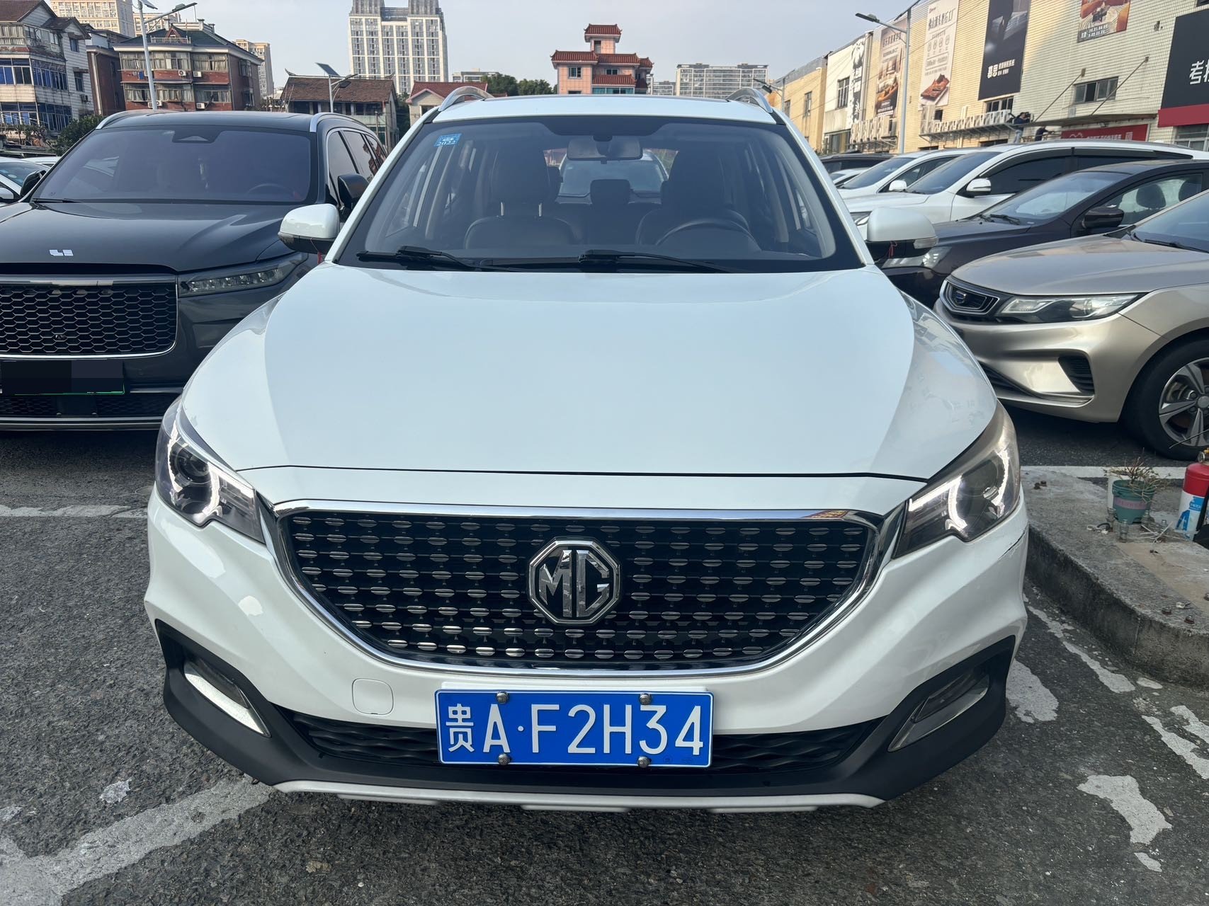 MG ZS 2018 صورة سيارة #2