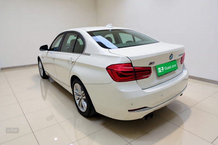 BMW 3 Series 2017 #5 BMW 3 Series 2017 car image #5