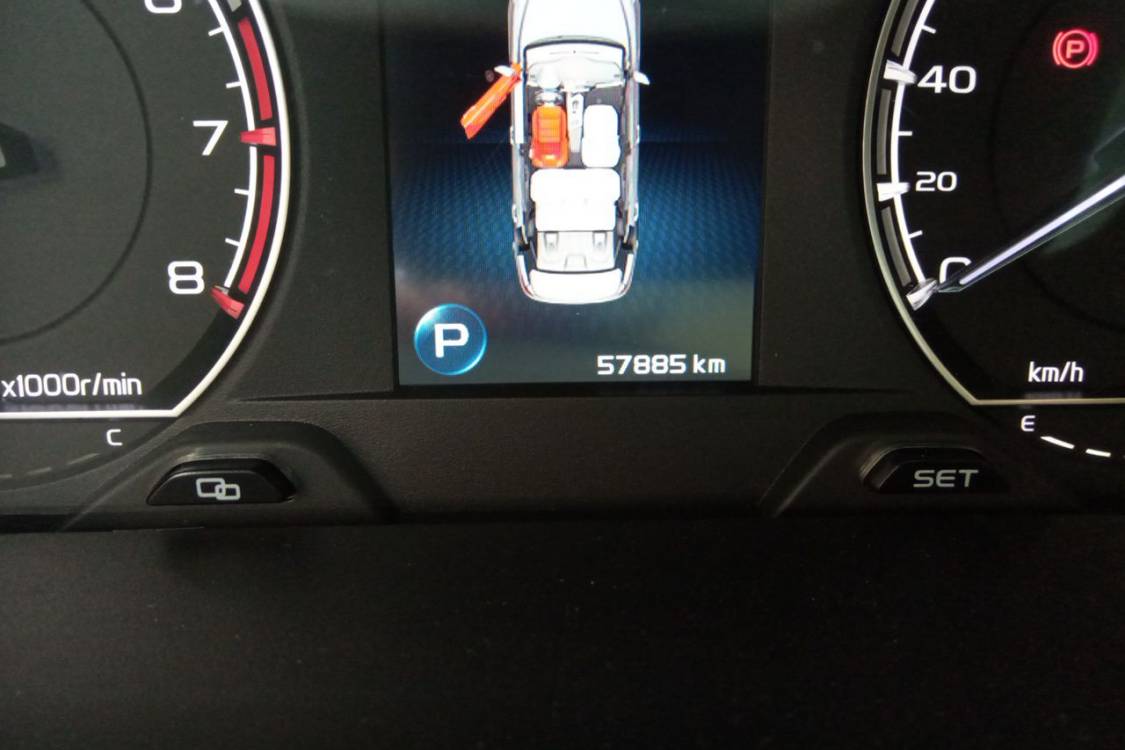 GEELY Binray 2020 car image #25