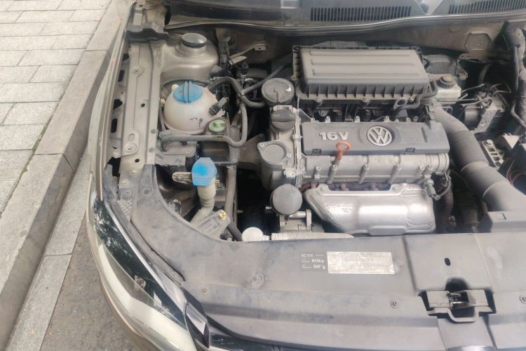 Volkswagen Bora 2015 #22 Volkswagen Bora 2015 صورة سيارة #22
