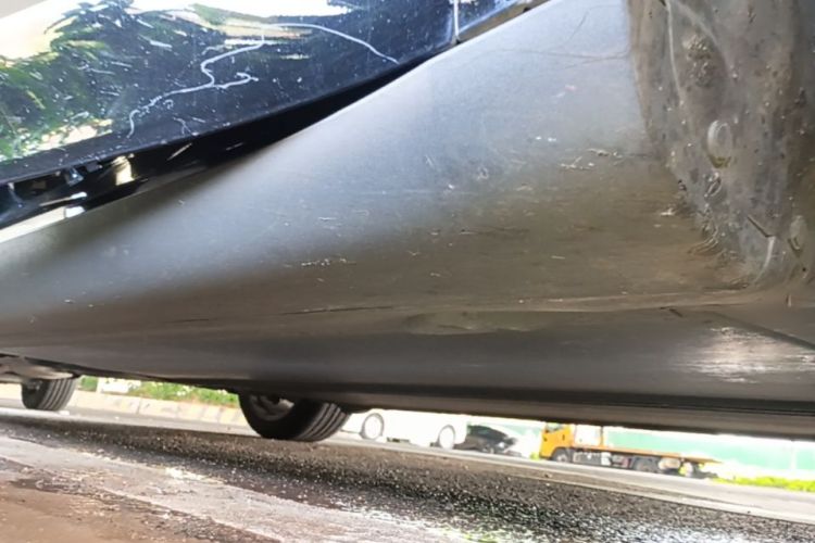 Tesla Model Y 2022 car image #23