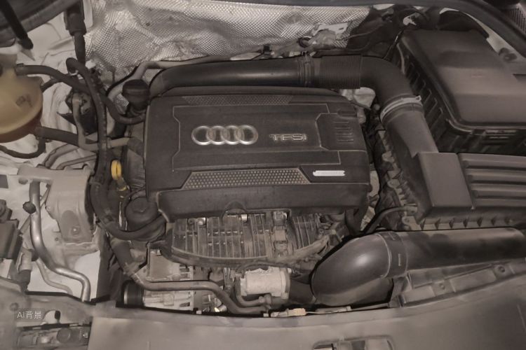 Audi Q3 2019 car image #22