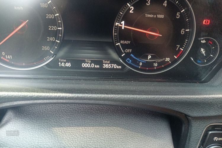 BMW 3 Series 2019 #14 BMW 3 Series 2019 car image #14