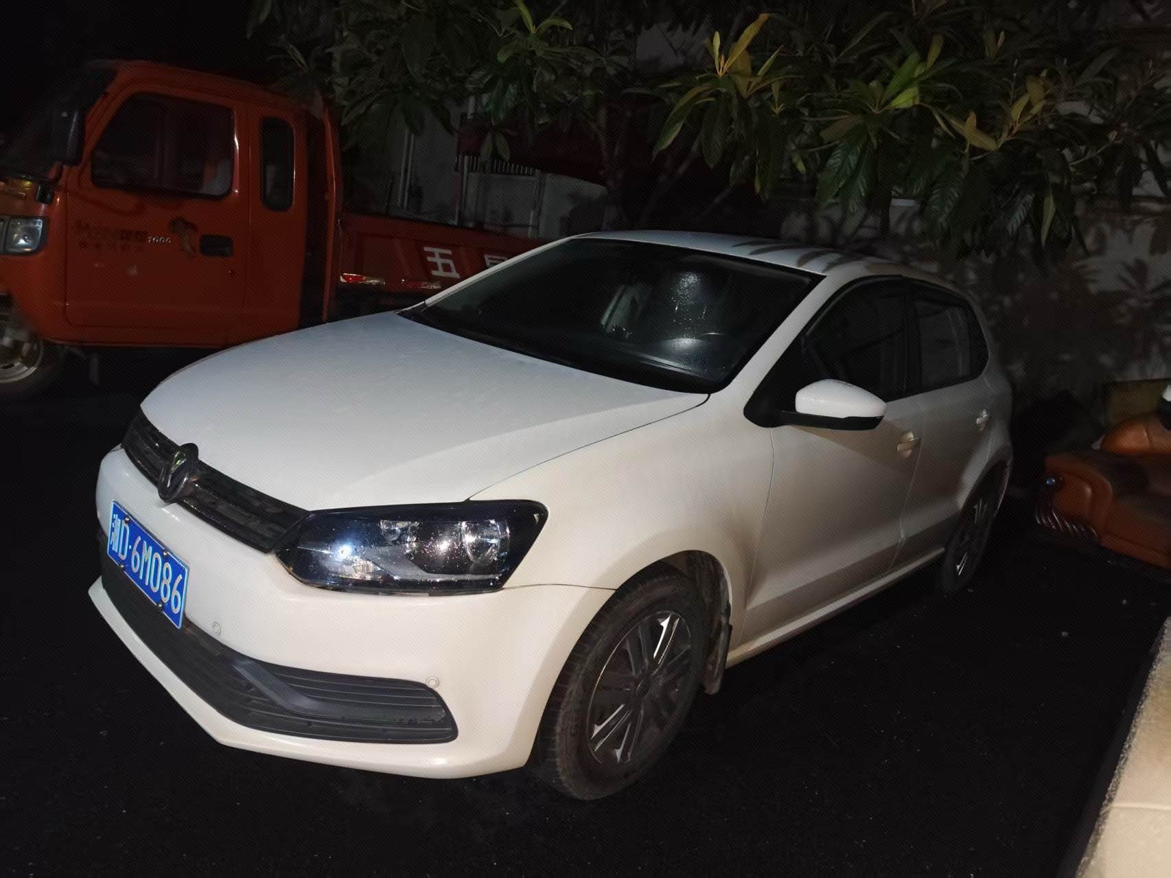 Volkswagen Polo 2016 Volkswagen Polo 2016 car image