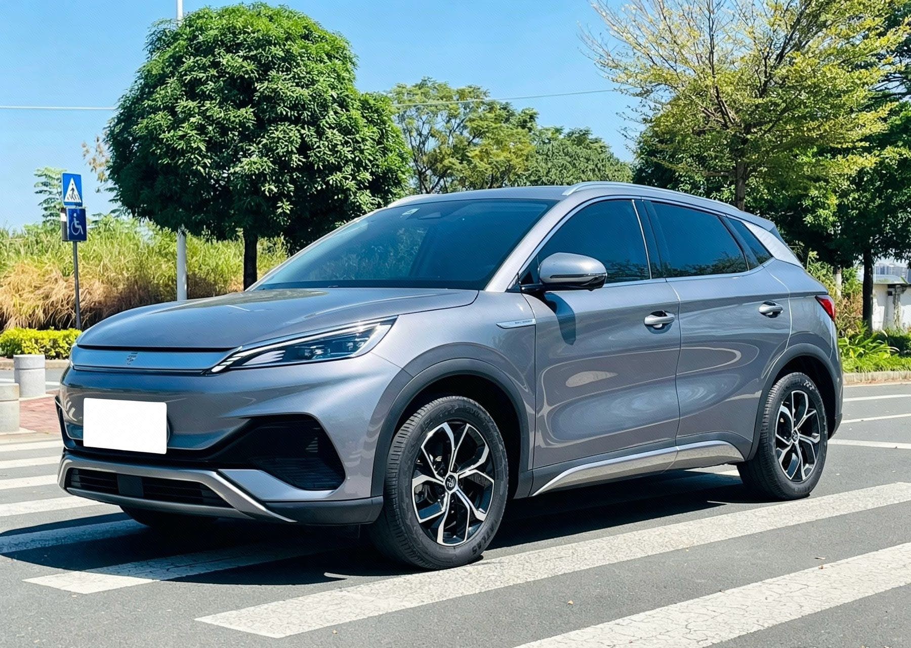 BYD Yuan Plus 2023 image de voiture 