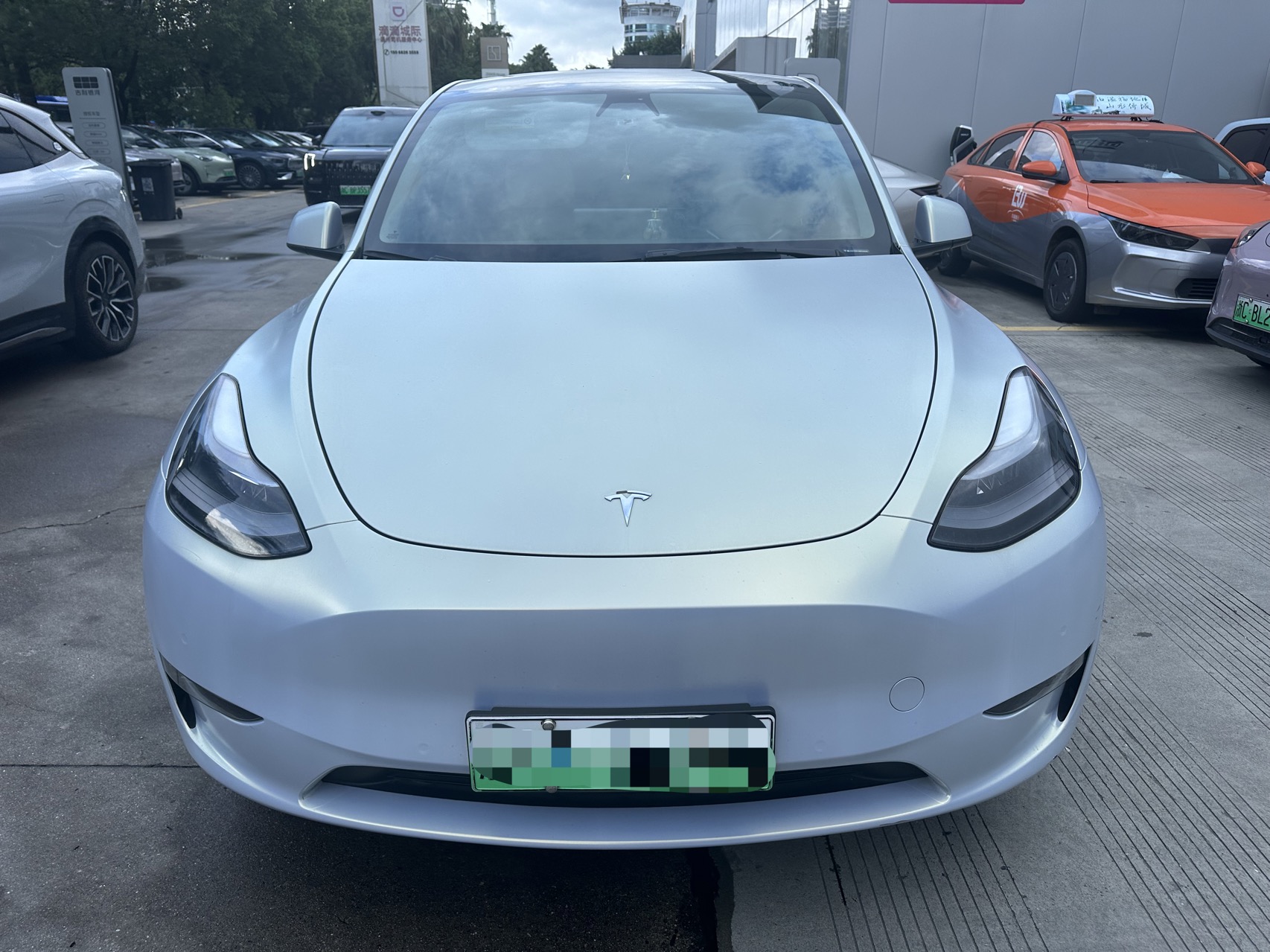 Tesla Model Y 2021 #2 Tesla Model Y 2021 car image #2