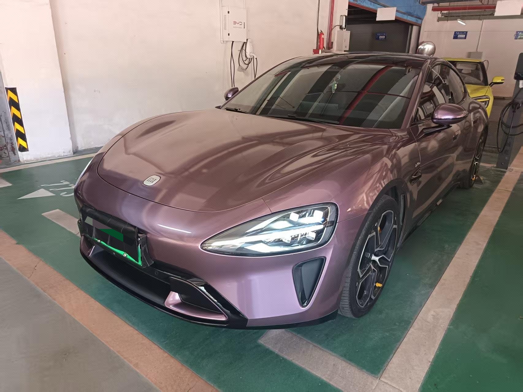 MI SU7 2024 car image 