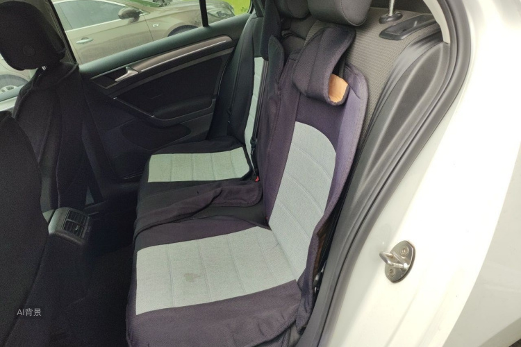 Volkswagen Golf 2015 car image #19