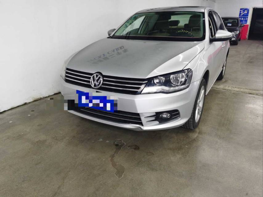 2014 2014 car image