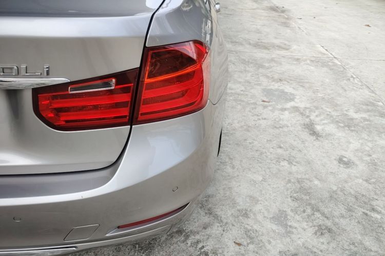 BMW 3 Series 2015 #8 BMW 3 Series 2015 car image #8