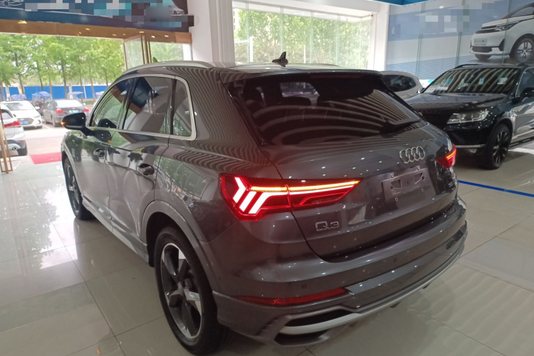 Audi Q3 2021 #5 Audi Q3 2021 car image #5