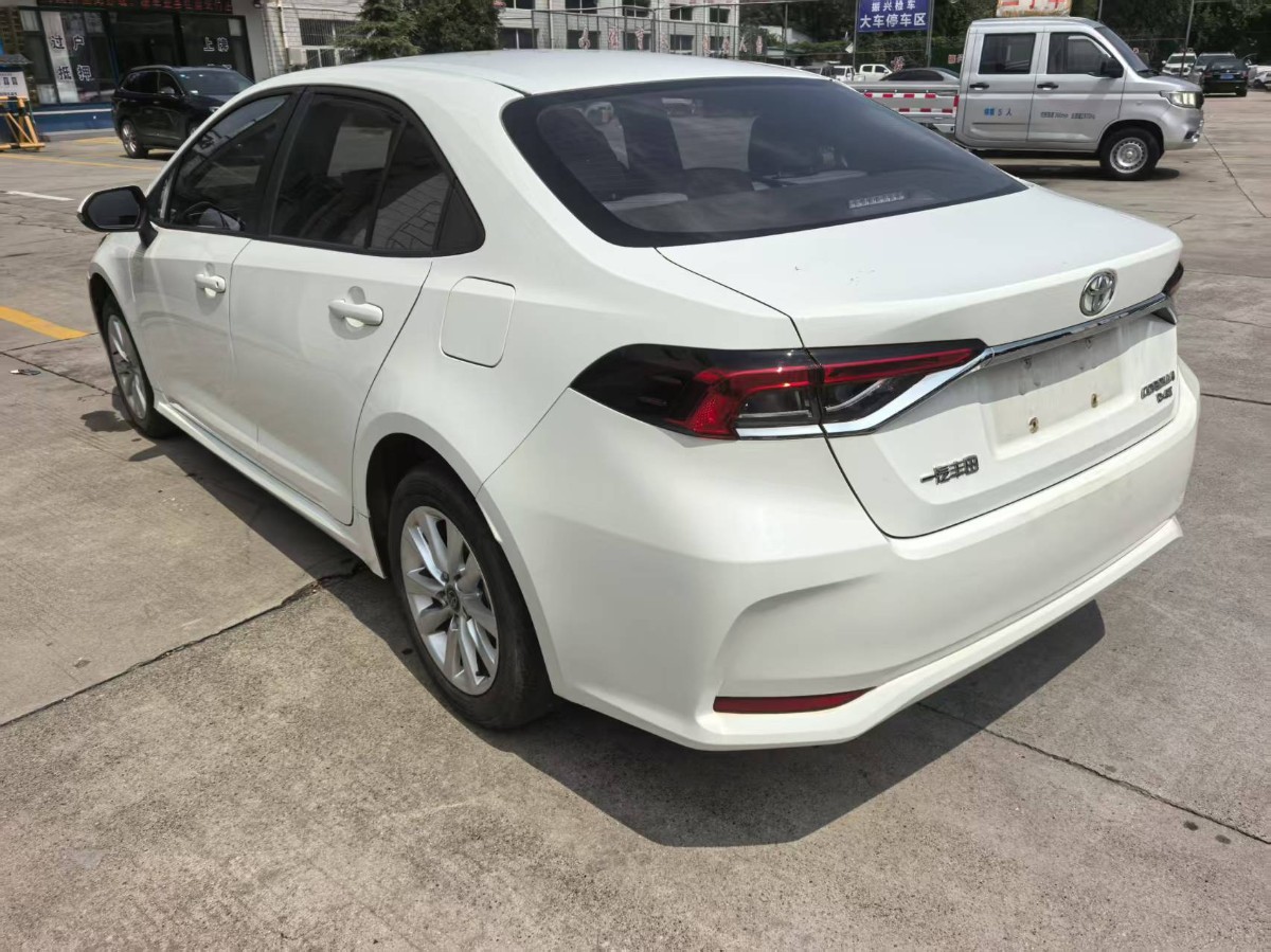 Toyota Corolla 2023 car image #2