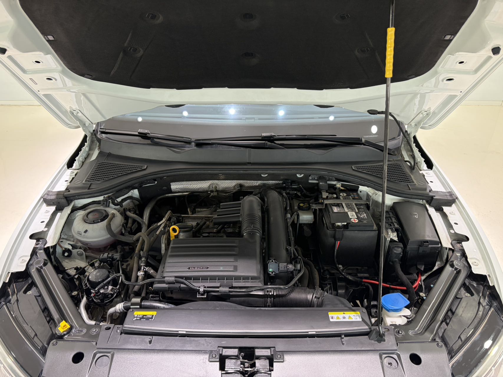 2022 #18 2022 car image #18