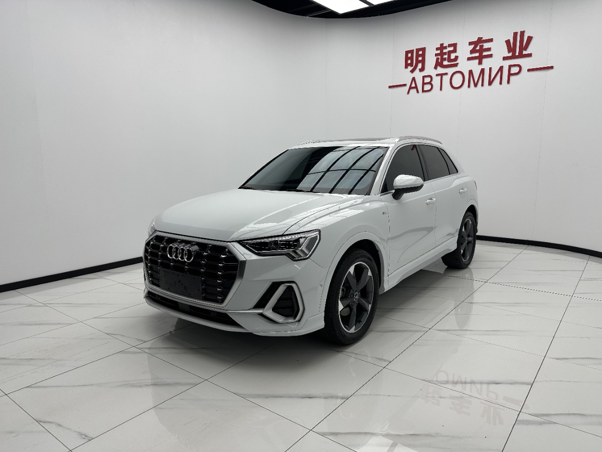 Audi Q3 2023 #4 Audi Q3 2023 car image #4