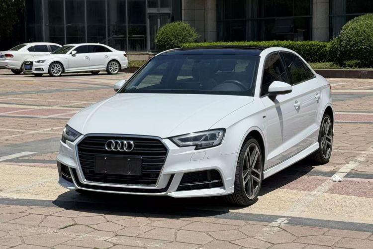 Audi A3 2019 #2 Audi A3 2019 car image #2