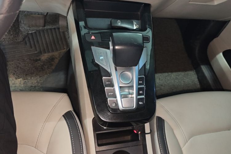 BYD Yuan Pro 2021 car image #14