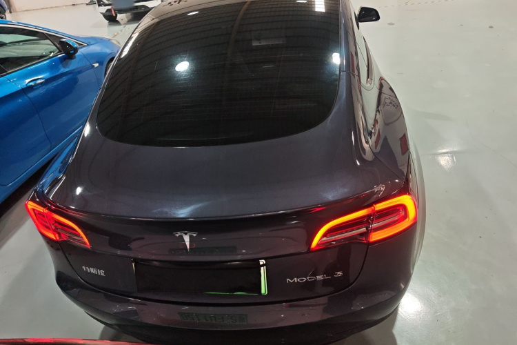 Tesla Model 3 2021 #4 Tesla Model 3 2021 immagine di auto #4