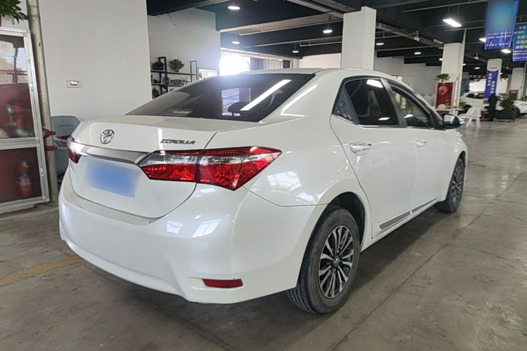 Toyota Corolla 2017 #7 Toyota Corolla 2017 car image #7