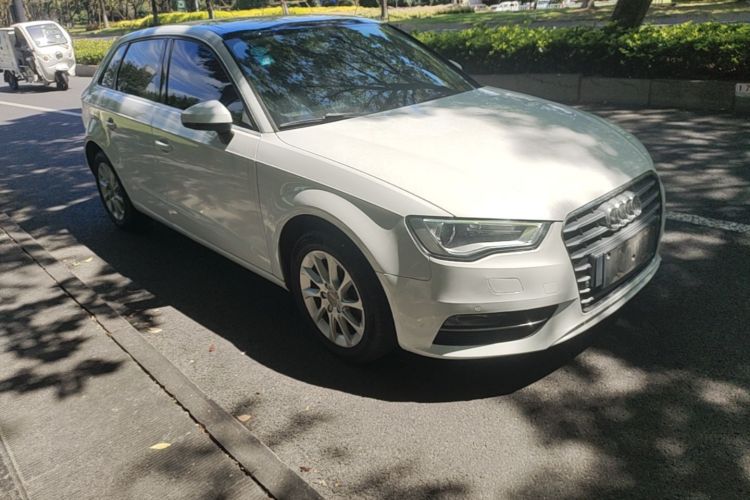 Audi A3 2015 car image #4