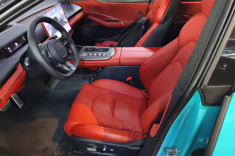 MI SU7 2024 car image #15