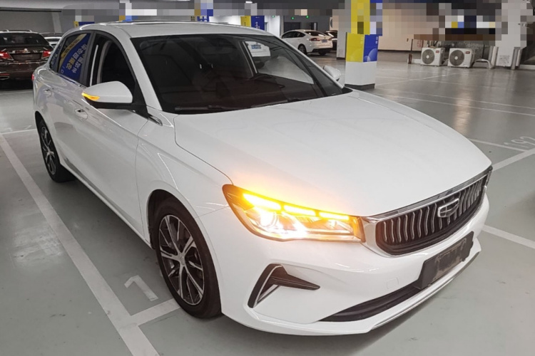 GEELY Emgrand 2024 car image #4