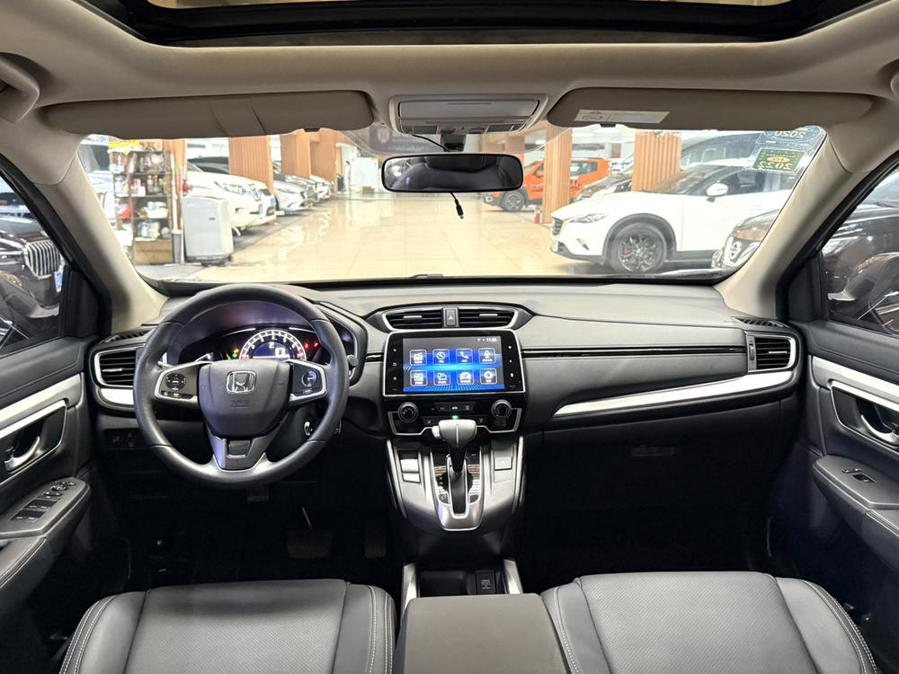 Honda CR-V 2018 #13 Honda CR-V 2018 car image #13