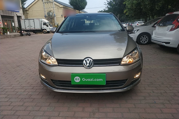 Volkswagen Golf 2016 car image #3