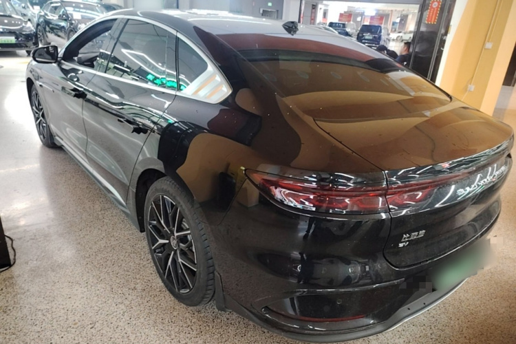 BYD Han 2024 car image #5