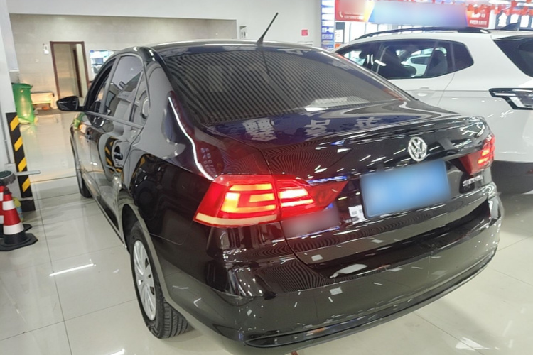 Volkswagen Santana 2020 car image #5