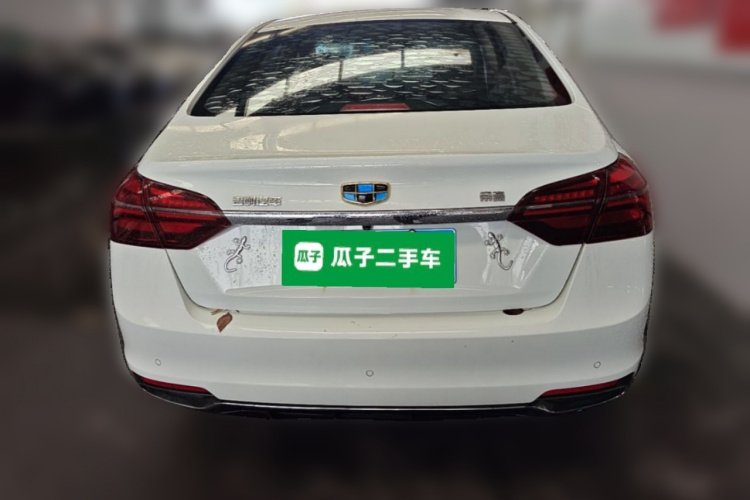 GEELY Emgrand 2018 car image #6