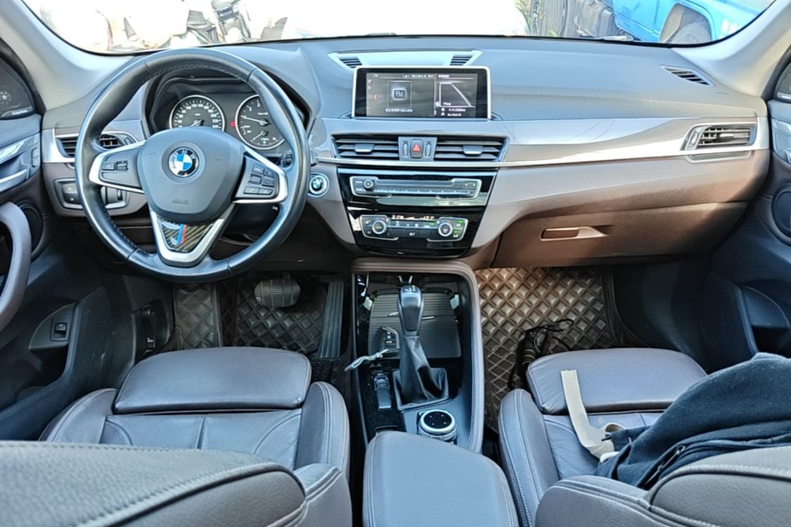 BMW X1 2018 immagine di auto #21