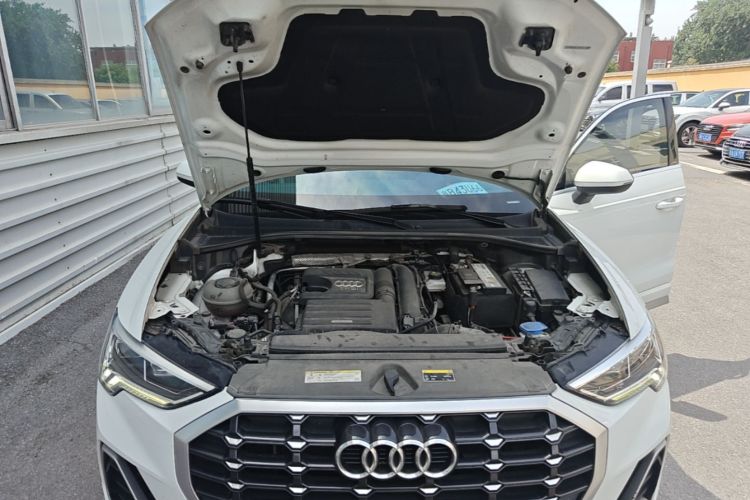 Audi Q3 2020 #22 Audi Q3 2020 car image #22